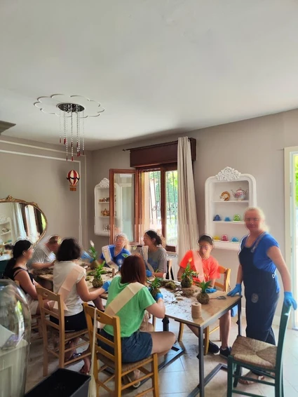 L’Arte Gentile del Verde: Workshop Botanici e Kokedama nelle campagne del Garda 1